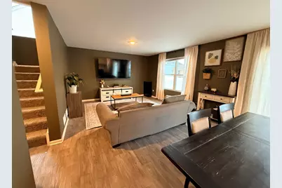 1208 Legacy Pointe Boulevard, Joliet, IL 60431 - Photo 3