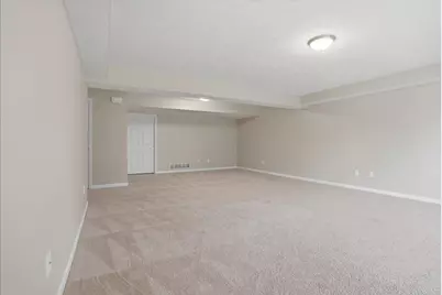 910 Gerike Way, Bloomington, IL 61704 - Photo 25