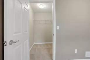 910 Gerike Way, Bloomington, IL 61704 - Photo 19