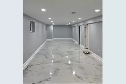 8616 S Indiana Avenue, Chicago, IL 60619 - Photo 7