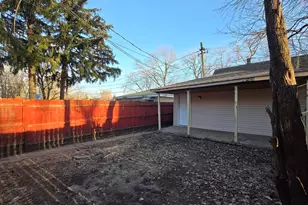 237 W 117th St, Chicago, IL 60628 - Photo 23