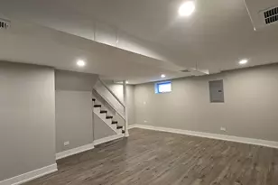 237 W 117th St, Chicago, IL 60628 - Photo 17