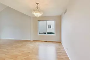 485 Topaz Ln, Bartlett, IL 60103 - Photo 7