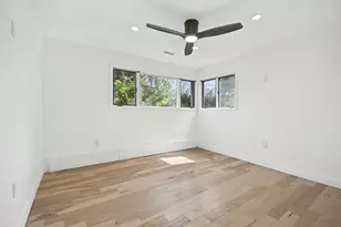 2018 N West St, Wheaton, IL 60187 - Photo 13