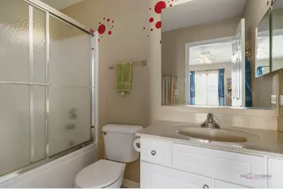 146 Colonial Drive, Vernon Hills, IL 60061 - Photo 29