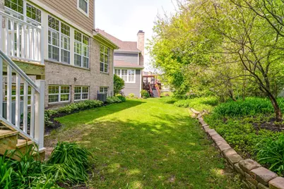 146 Colonial Drive, Vernon Hills, IL 60061 - Photo 41