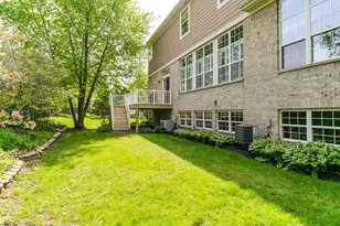 146 Colonial Dr, Vernon Hills, IL 60061 - Photo 39