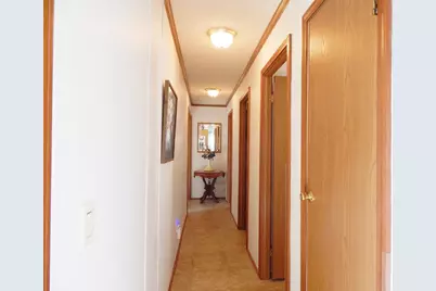 709 Hillcrest Lane, Crystal Lake, IL 60014 - Photo 7