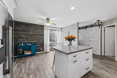 20 Oak Tree Court #20, Elmhurst, IL 60126 - Photo 9