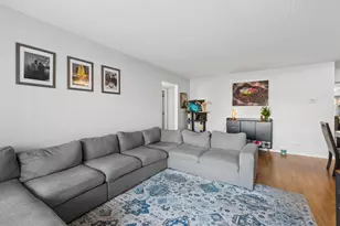 5024 Circle Ct, Crestwood, IL 60418 - Photo 9