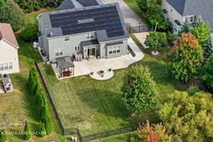 1142 Deerpath Rd, Aurora, IL 60506 - Photo 5