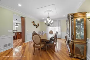 1142 Deerpath Rd, Aurora, IL 60506 - Photo 11