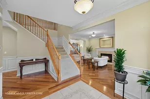 1142 Deerpath Rd, Aurora, IL 60506 - Photo 9