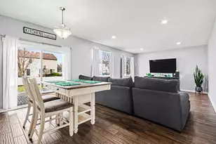 14450 Independence Dr, Plainfield, IL 60544 - Photo 5