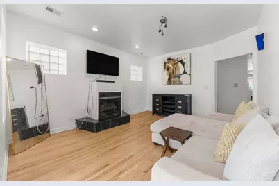 6722 S Ridgeland Avenue #3S, Chicago, IL 60649 - Photo 5