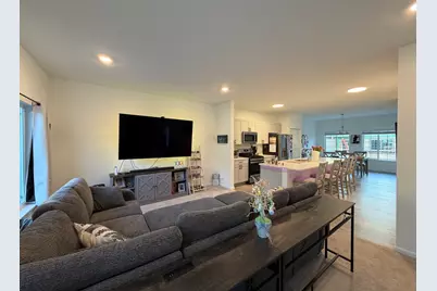 235 Regency Court #c, Wauconda, IL 60084 - Photo 7