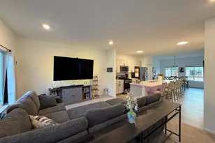 235 Regency Ct, Wauconda, IL 60084 - Photo 7