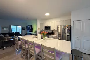 235 Regency Ct, Wauconda, IL 60084 - Photo 5