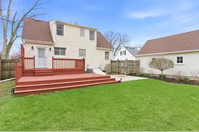 22 S Westlawn Avenue, Aurora, IL 60506 - Photo 3