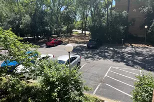 5817 Oakwood Dr, Lisle, IL 60532 - Photo 21