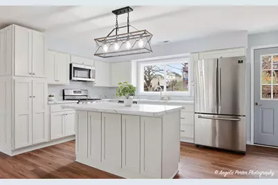 5205 N Lake Street, McHenry, IL 60050 - Photo 9