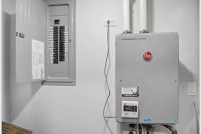 7537 S May Street, Chicago, IL 60620 - Photo 7