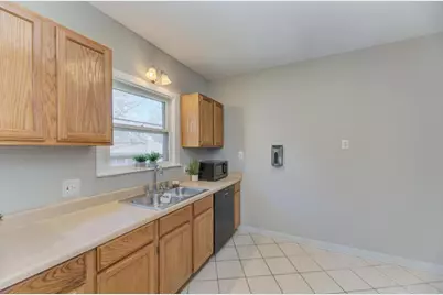 904 Caton Avenue, Joliet, IL 60435 - Photo 9