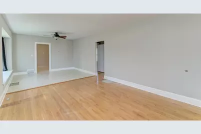 904 Caton Avenue, Joliet, IL 60435 - Photo 5