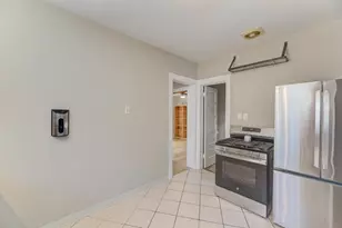 904 Caton Ave, Joliet, IL 60435 - Photo 11