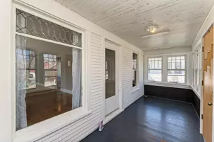 904 Caton Ave, Joliet, IL 60435 - Photo 3