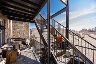 1527 W 18th Pl, Chicago, IL 60608 - Photo 29