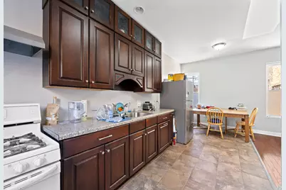 1527 W 18th Place, Chicago, IL 60608 - Photo 17