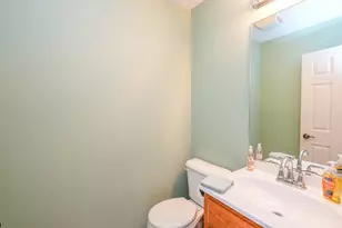 384 Raven Dr, Manteno, IL 60950 - Photo 9