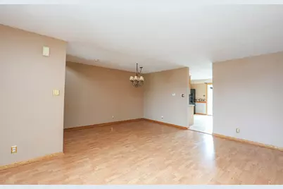 384 Raven Drive, Manteno, IL 60950 - Photo 7