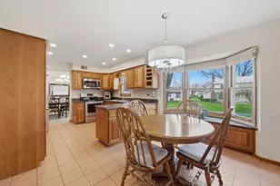 6718 Breckenridge Rd, Lisle, IL 60532 - Photo 11