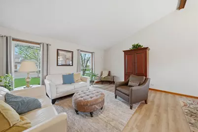 6718 Breckenridge Road, Lisle, IL 60532 - Photo 5