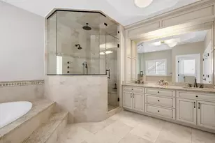 116 S Prospect Ave, Clarendon Hills, IL 60514 - Photo 17