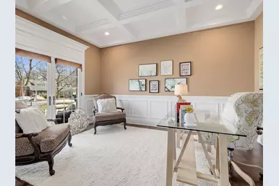 116 S Prospect Avenue, Clarendon Hills, IL 60514 - Photo 9