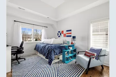 116 S Prospect Avenue, Clarendon Hills, IL 60514 - Photo 23