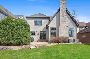 116 S Prospect Ave, Clarendon Hills, IL 60514 - Photo 31