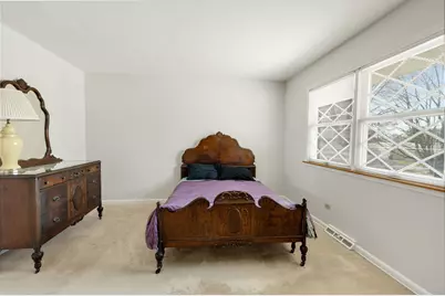 7241 N Lowell Avenue, Lincolnwood, IL 60712 - Photo 17