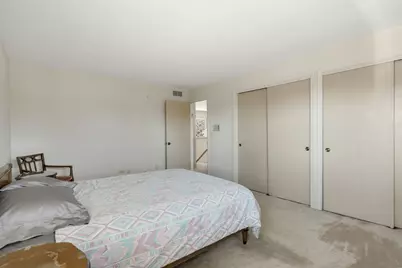 7241 N Lowell Avenue, Lincolnwood, IL 60712 - Photo 19
