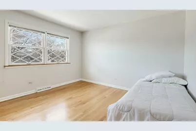 7241 N Lowell Avenue, Lincolnwood, IL 60712 - Photo 21