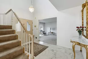 7241 N Lowell Ave, Lincolnwood, IL 60712 - Photo 7