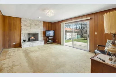 7241 N Lowell Avenue, Lincolnwood, IL 60712 - Photo 9