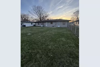 1908 22nd Avenue, Sterling, IL 61081 - Photo 5