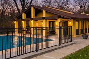 1050 Holbrook Rd, Homewood, IL 60430 - Photo 15