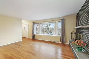 1000 Jackson Ave, Saint Charles, IL 60174 - Photo 5