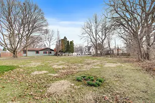 1000 Jackson Ave, Saint Charles, IL 60174 - Photo 23