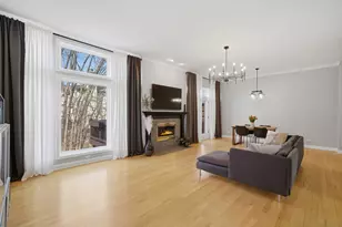 736 N Franklin Ave, Palatine, IL 60067 - Photo 5